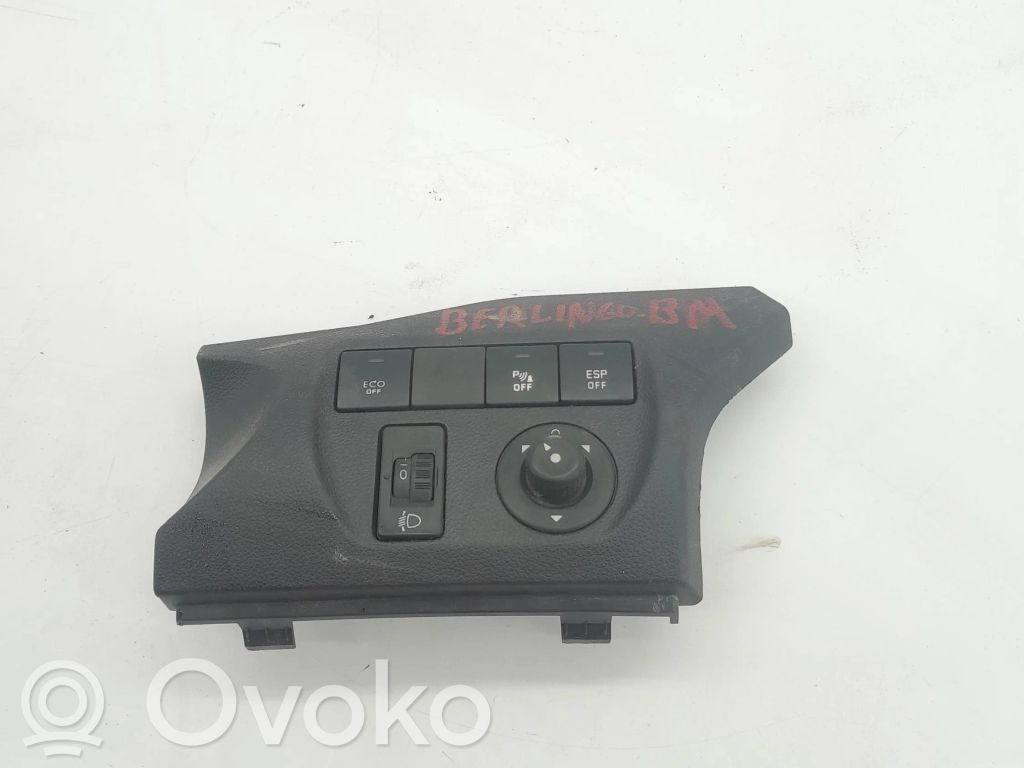 Citroen Berlingo Headlight level height control switch 