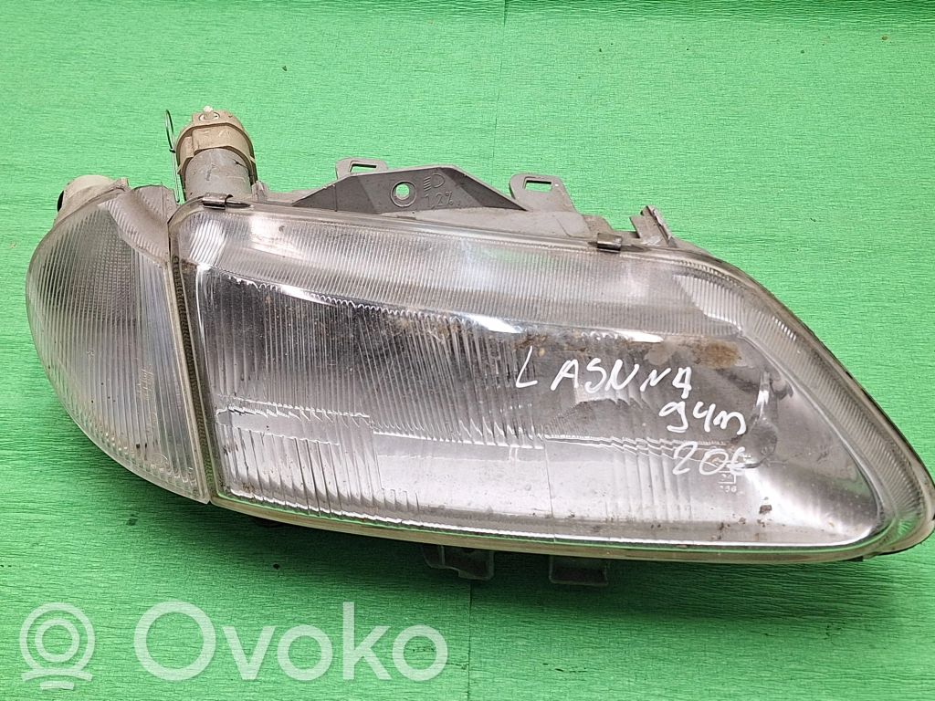 Renault Laguna I Kierunkowskaz przedni 