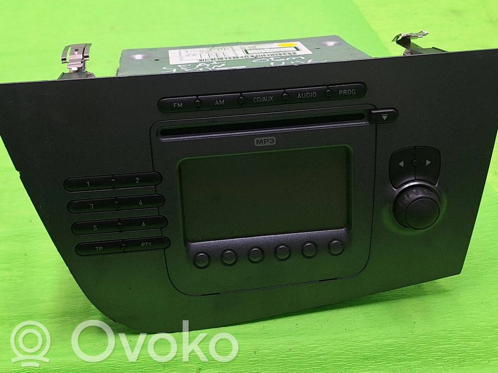 Seat Leon (1P) Radio/CD/DVD/GPS head unit 