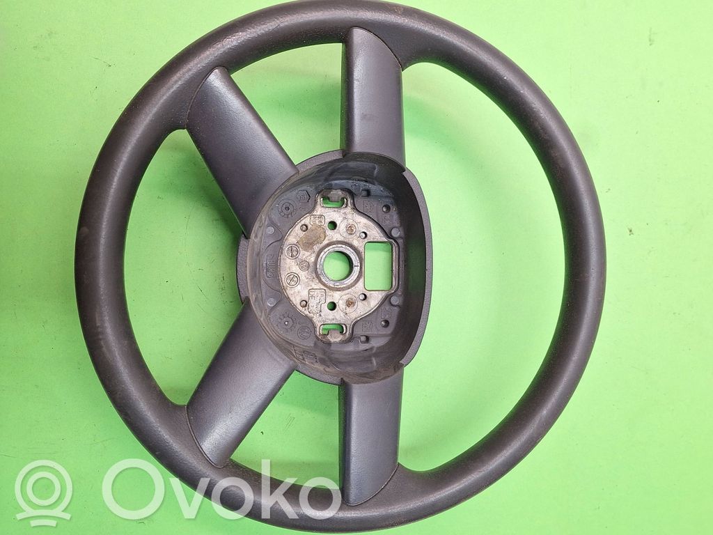Volkswagen Golf V Ohjauspyörä 
