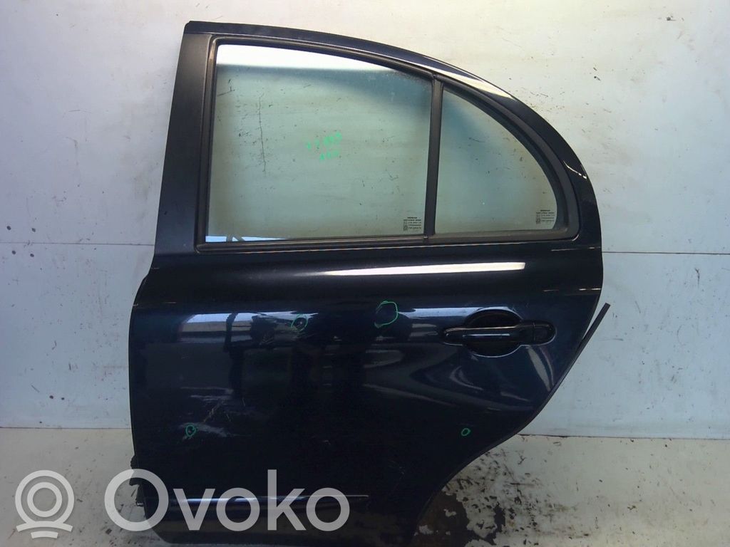 Nissan Micra Puerta trasera 
