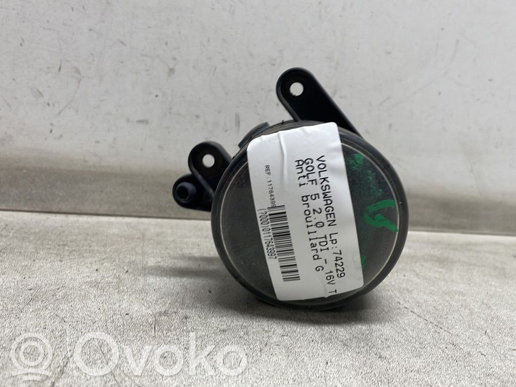 Volkswagen Golf V Etusumuvalo 