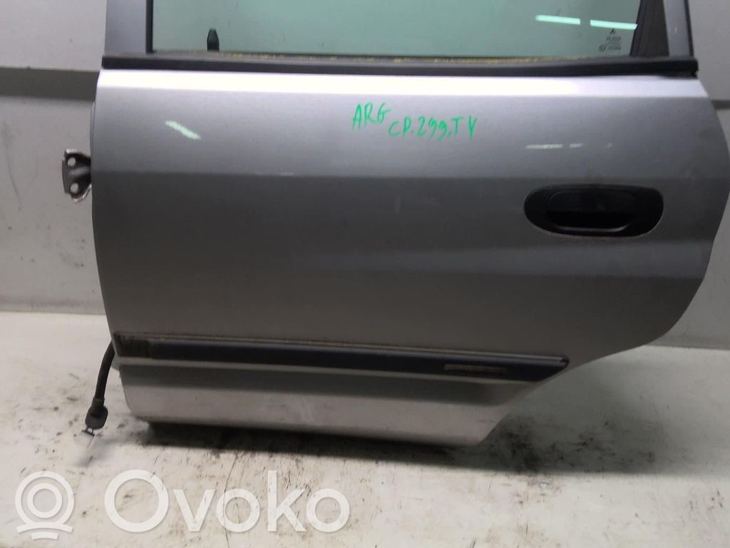 Mitsubishi Space Star Puerta trasera 