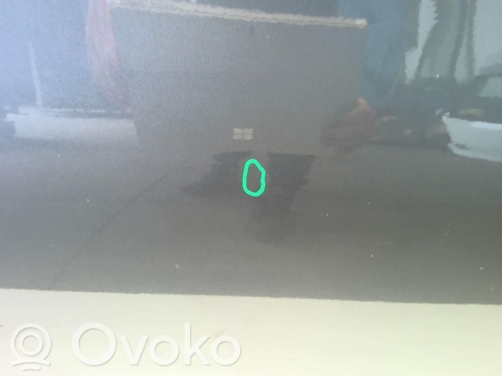 Дверь   9002Y8