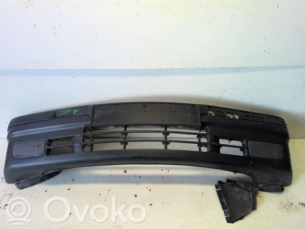 BMW 3 E36 Priekinis bamperis 