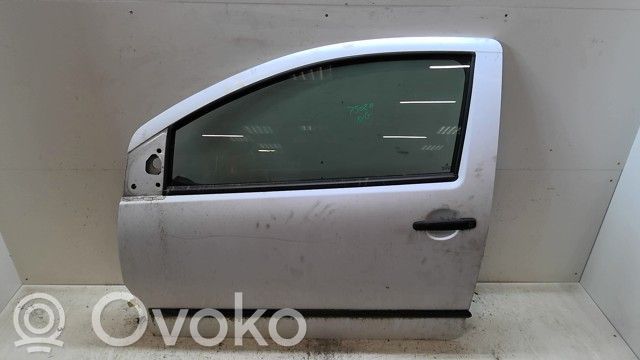 Дверь   9002T1