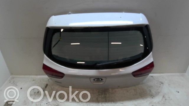 KIA Rio Puerta del maletero/compartimento de carga 