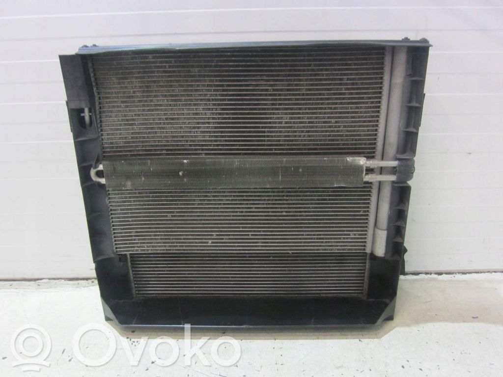 BMW X5 E70 Coolant radiator 