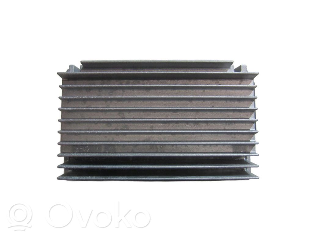 BMW 3 F30 F35 F31 Garso stiprintuvas 
