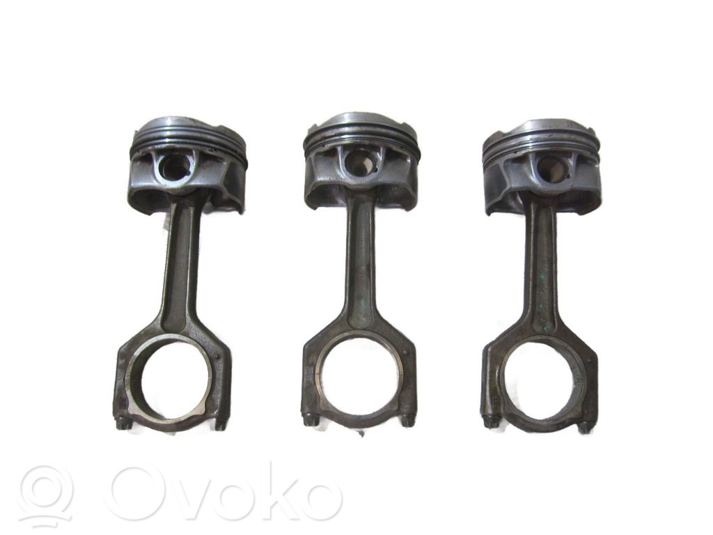 BMW X3 F25 Piston 