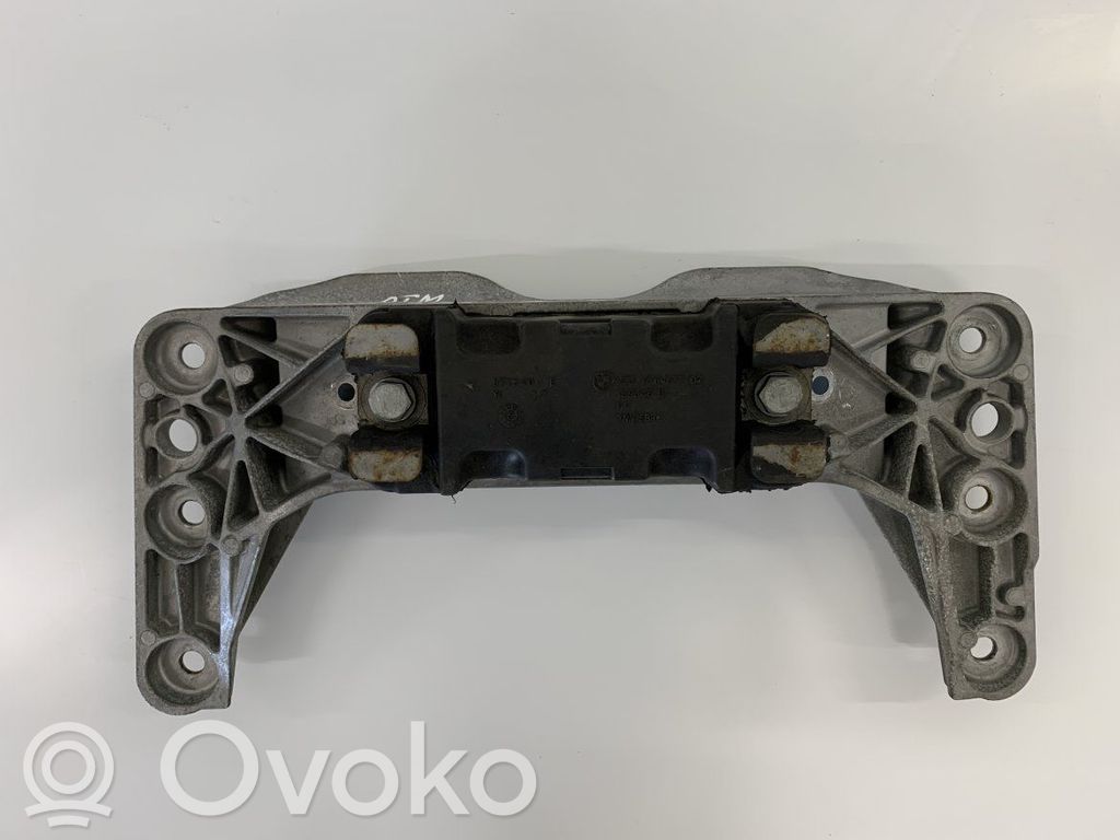 BMW 6 E63 E64 Soporte de montaje de la caja de cambios 