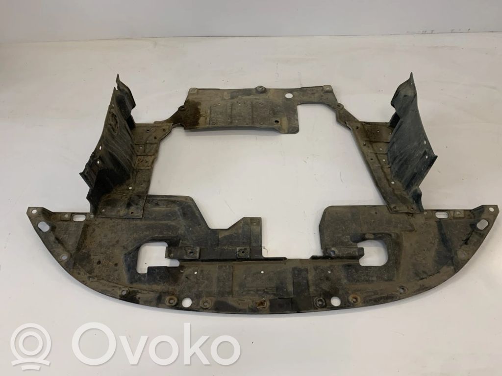 Mitsubishi Outlander Variklio dugno apsauga 