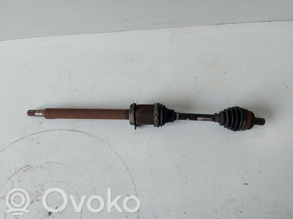 Volvo S60 Priekinis pusašis 