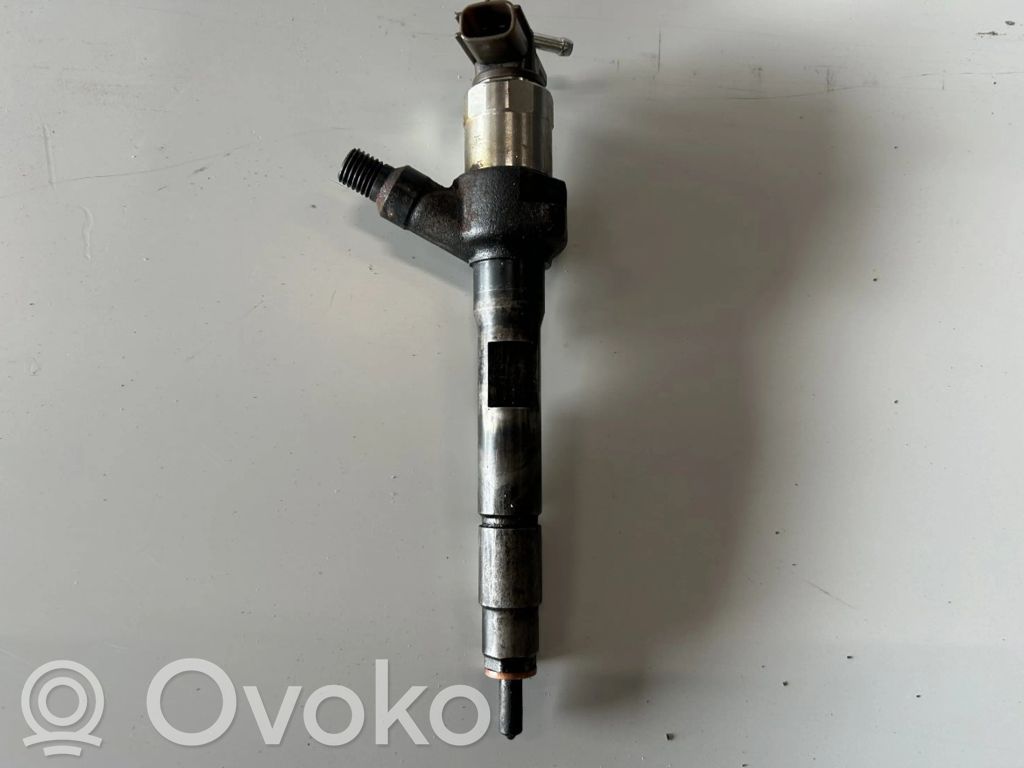 Mazda CX-7 Inyector de combustible 