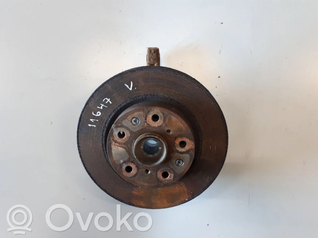 Suzuki SX4 Zwrotnica koła przedniego 