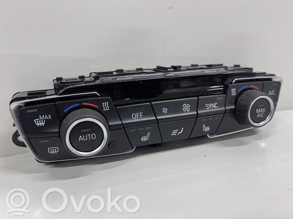 BMW 2 F46 Climate control unit 