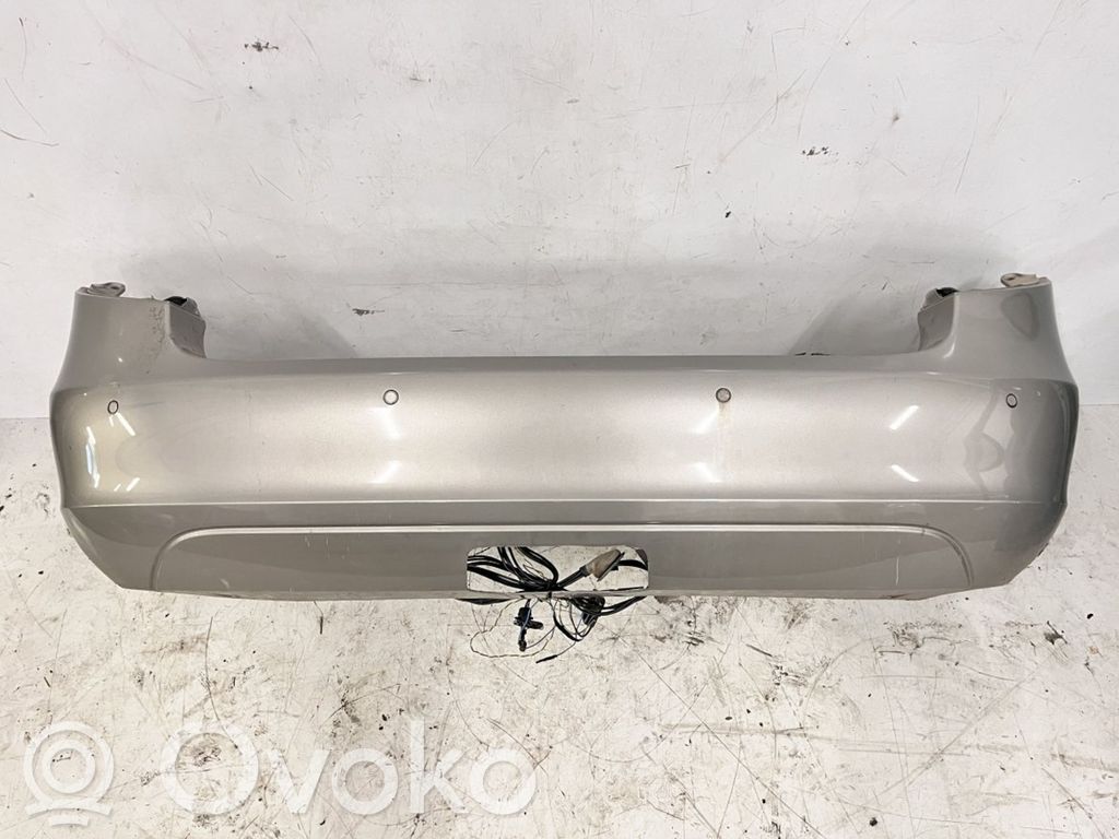 Skoda Fabia Mk2 (5J) Parachoques 