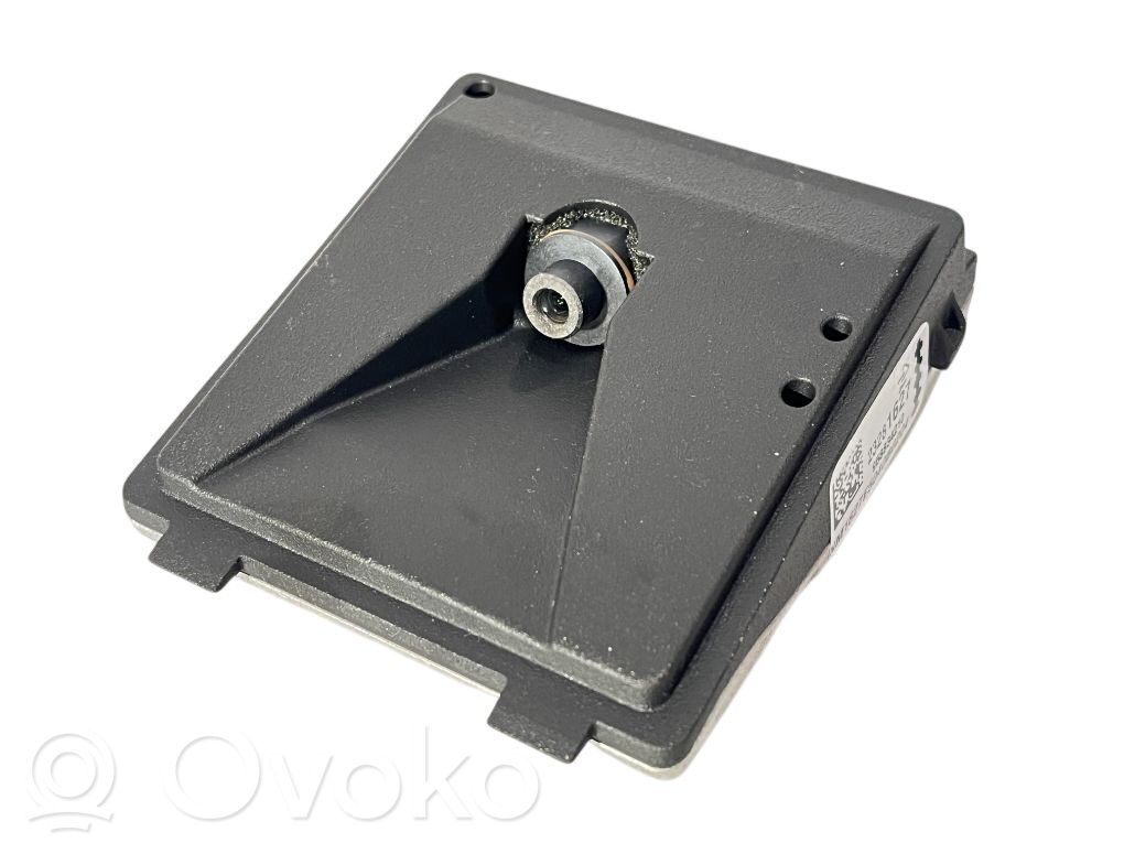 Opel Insignia A Front bumper camera 