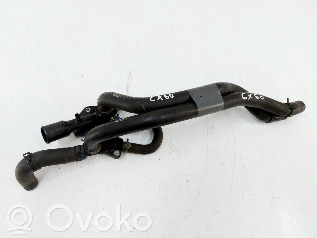 Mazda CX-60 Variklio aušinimo vamzdelis (-ai)/ žarna (-os) 