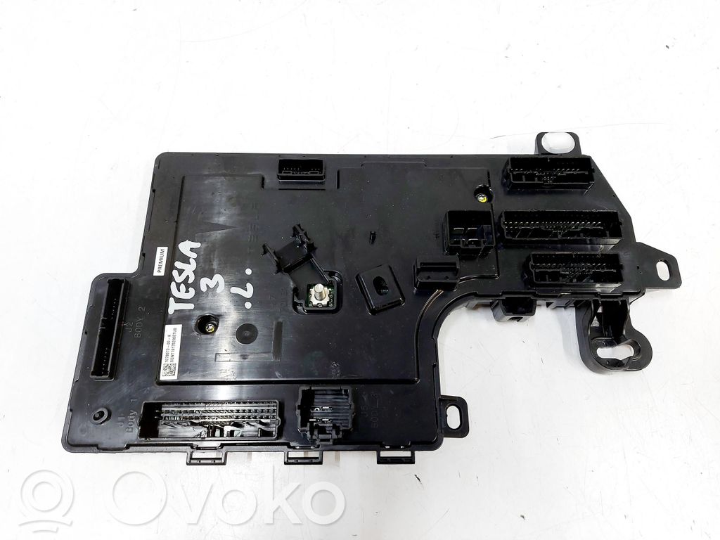 Tesla Model 3 Module confort 