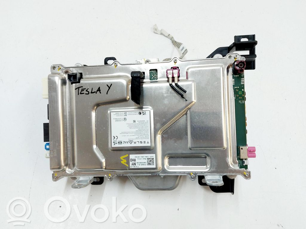 Tesla Model Y Other control units/modules 