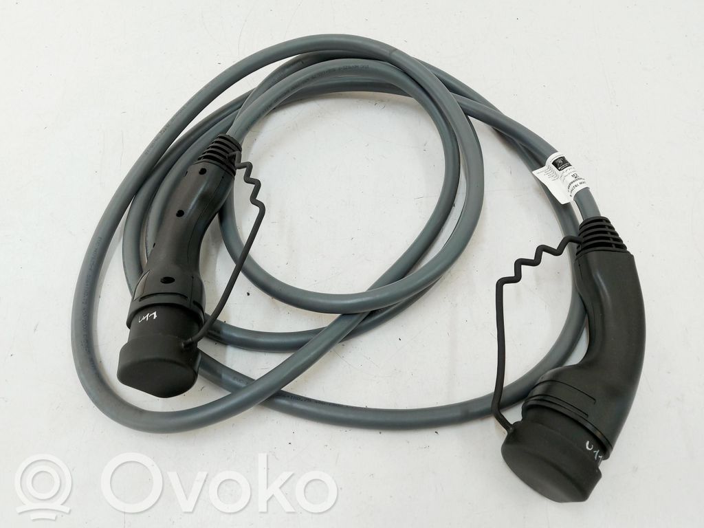 BMW iX1 Cable de carga del coche eléctrico 