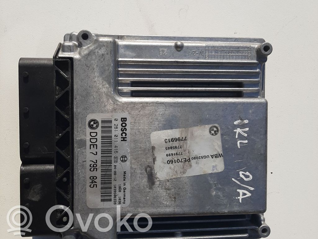 BMW 1 E81 E87 Engine control unit/module 