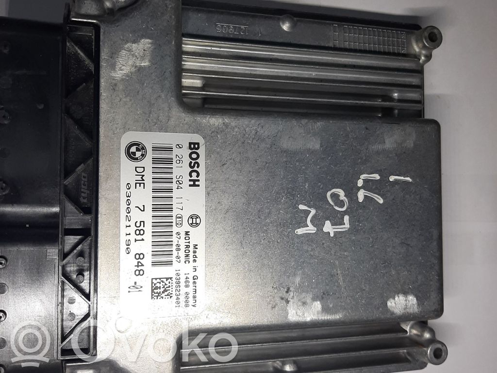 BMW 1 E81 E87 Engine control unit/module 