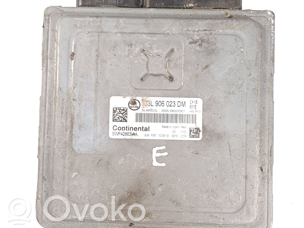 Skoda Fabia Mk2 (5J) Engine control unit/module 