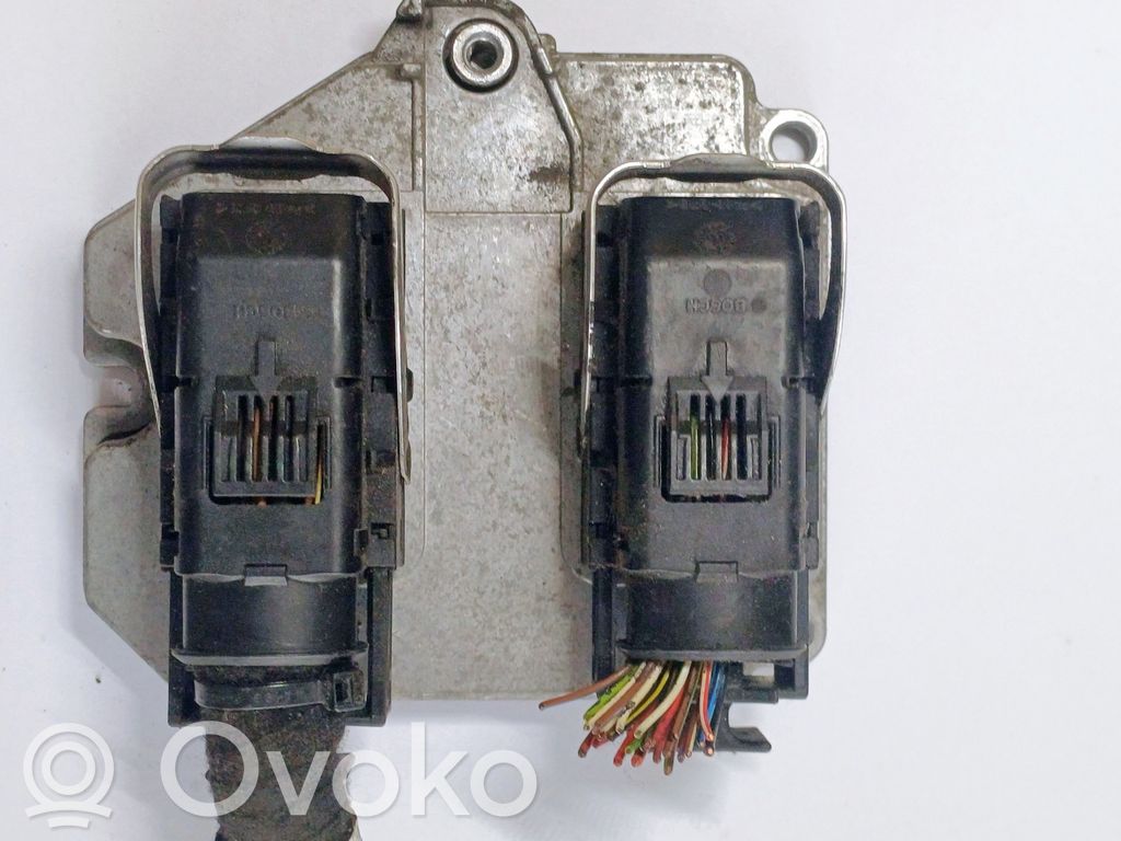 Opel Tigra B Engine control unit/module 