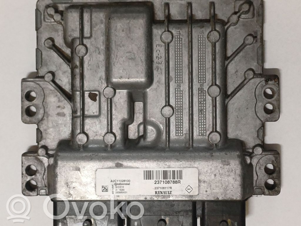 Renault Master III Engine control unit/module 
