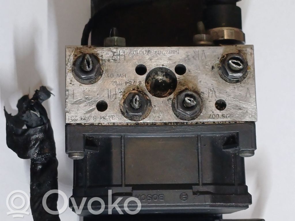 BMW 7 E65 E66 ABS Pump 