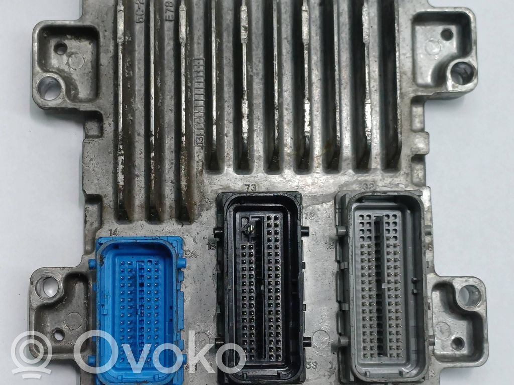 Opel Astra J Engine control unit/module 