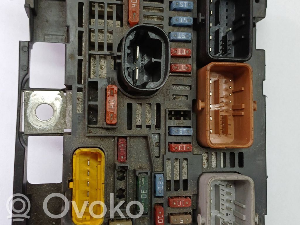 Peugeot Partner Fuse module 