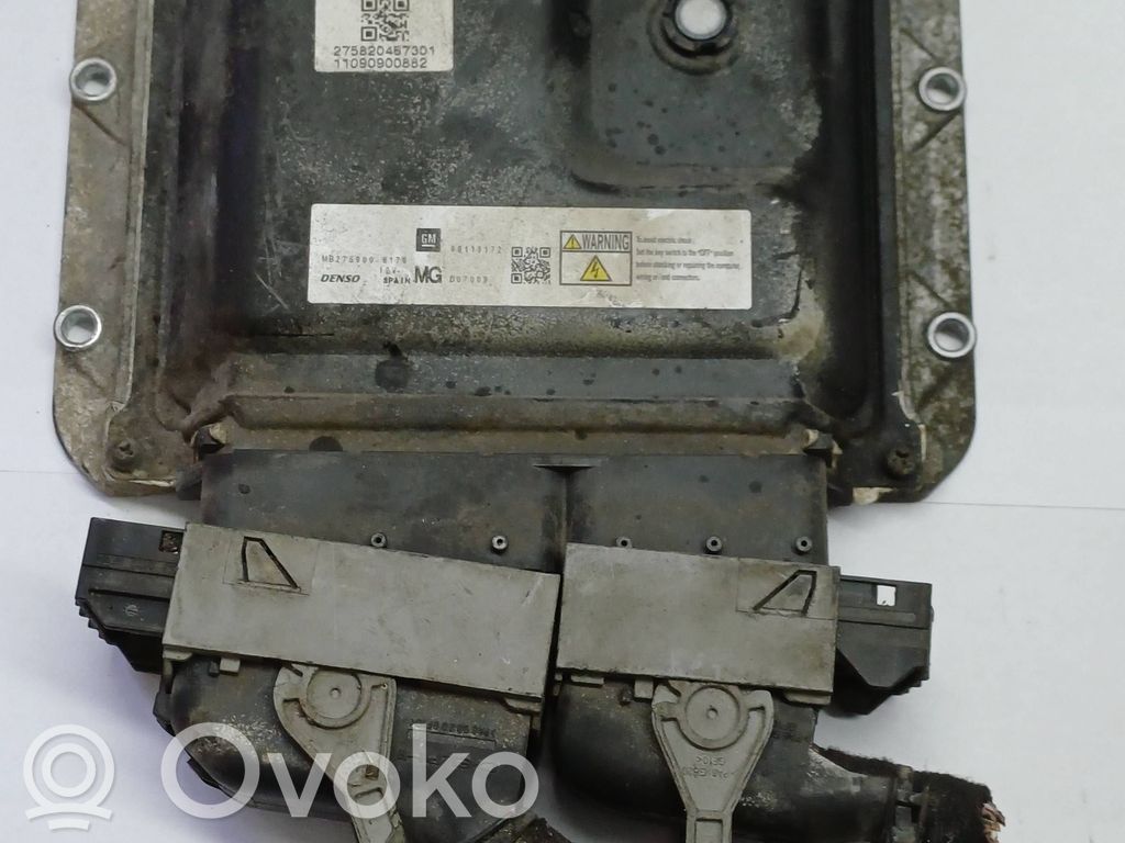 Opel Zafira B Engine control unit/module 