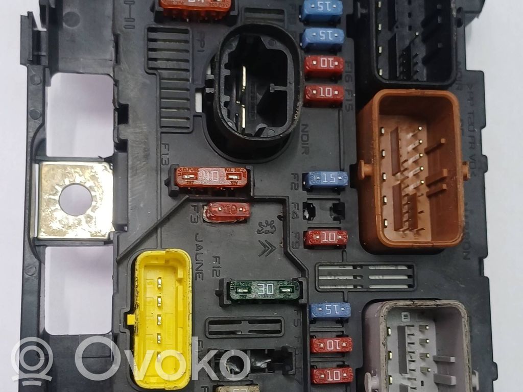 Peugeot 207 BSM Control unit 