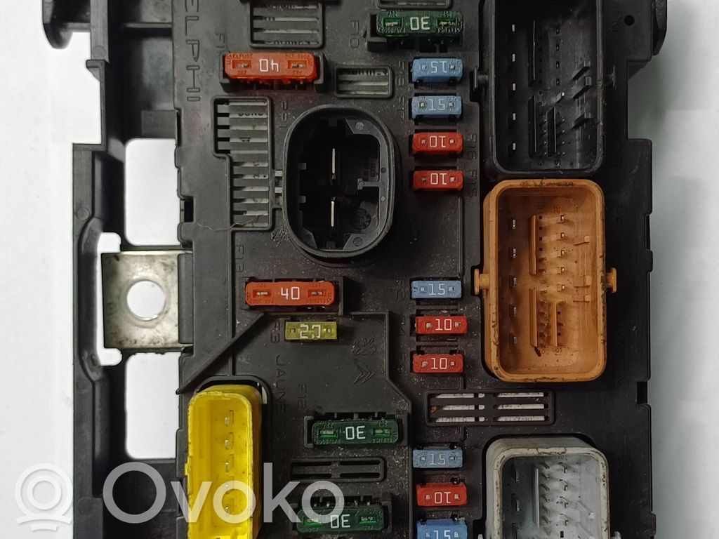 Peugeot 207 BSM Control unit 