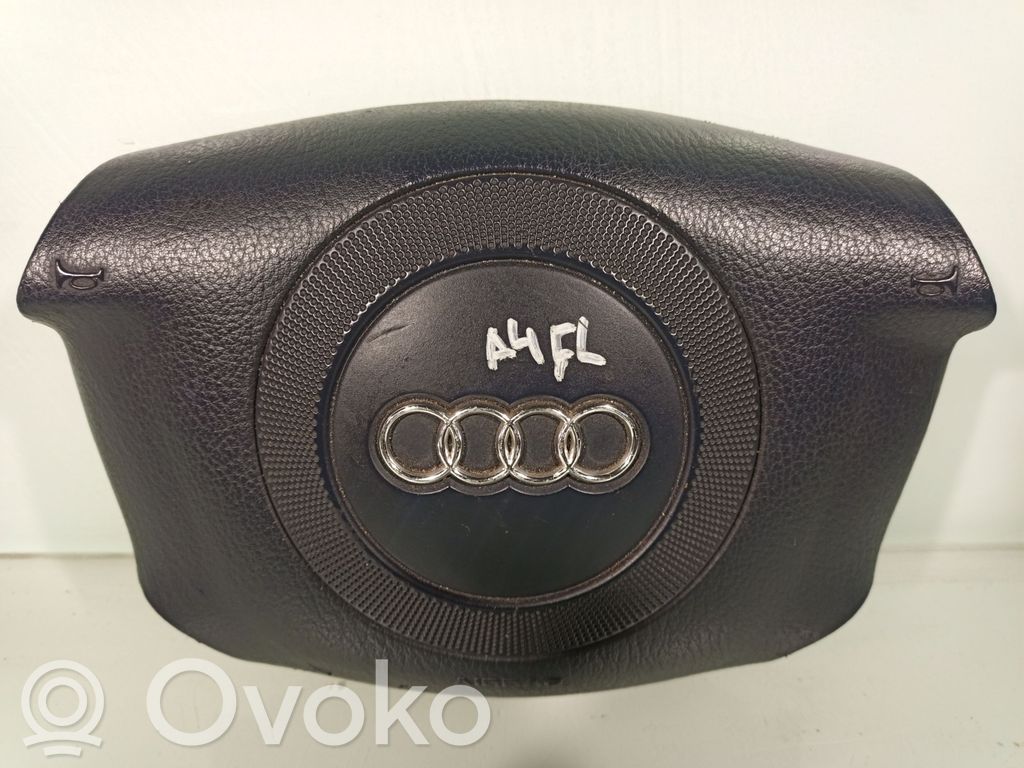 Audi A4 S4 B5 8D Stūres drošības spilvens 