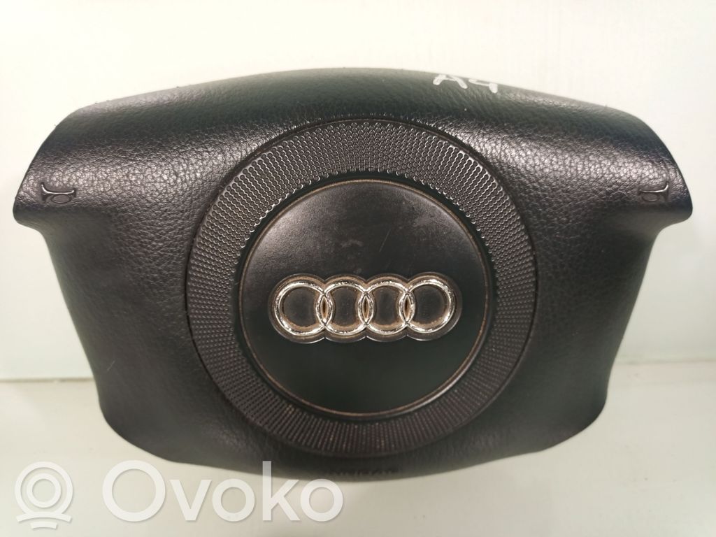 Audi A4 S4 B5 8D Stūres drošības spilvens 