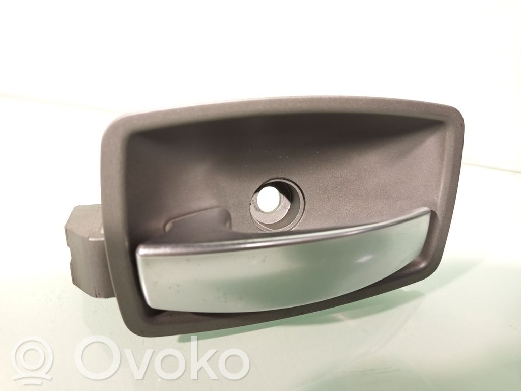 Front door interior handle   7024303