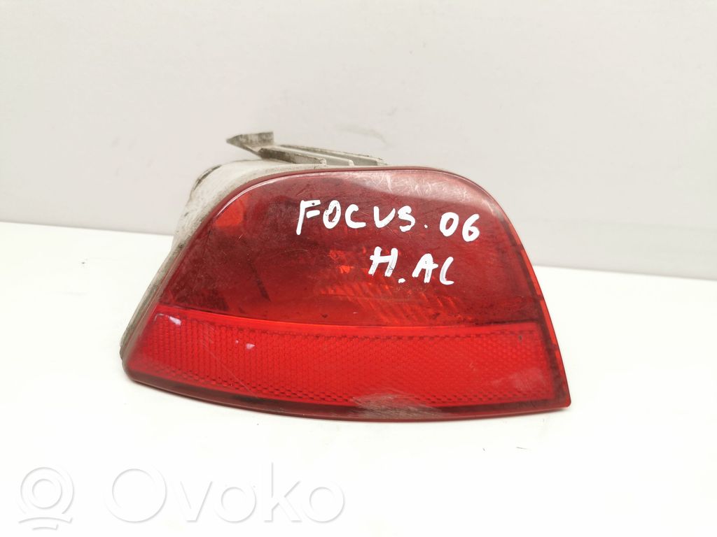 Ford Focus Rear bumper light 