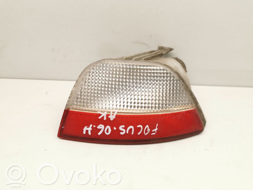 Ford Focus Galinis žibintas bamperyje 