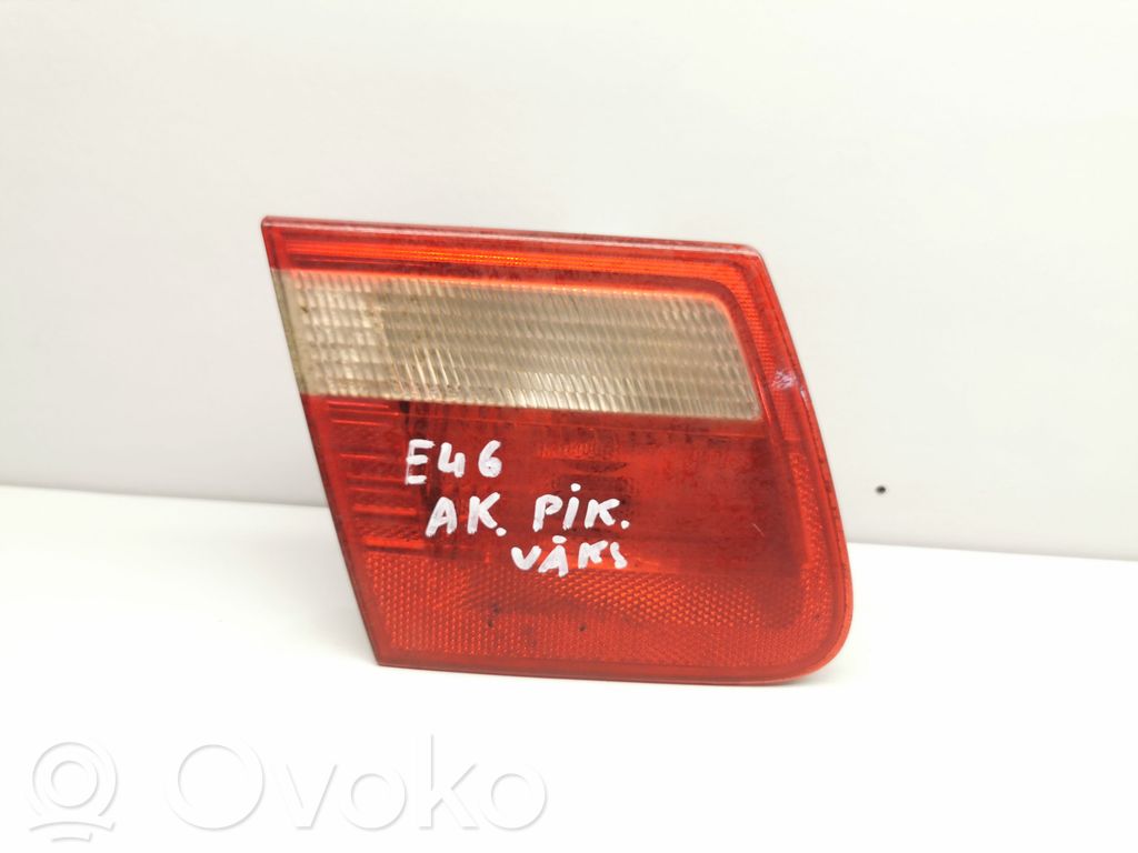 BMW 3 E46 Tailgate rear/tail lights 
