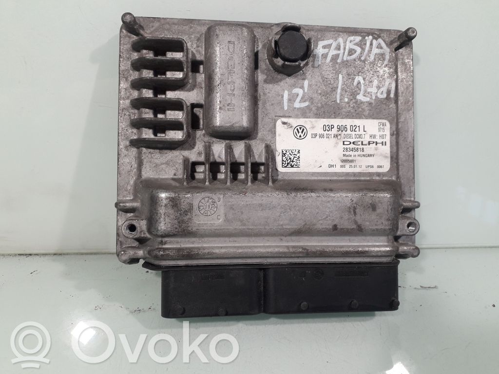 Skoda Fabia Mk2 (5J) Engine control unit/module 