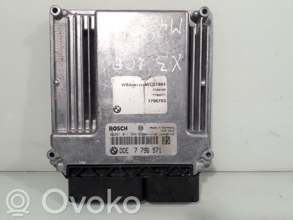 BMW X3 E83 Engine control unit/module 