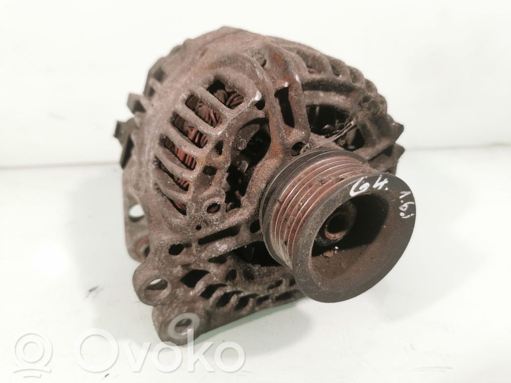 Volkswagen Golf IV Ģenerators 