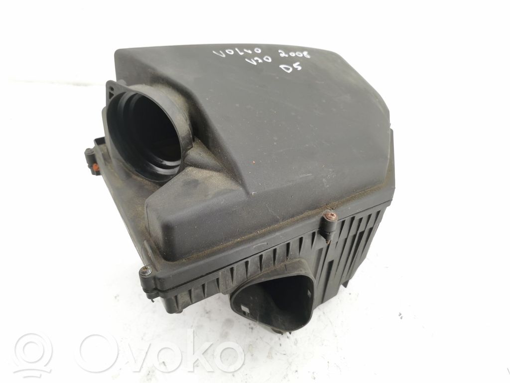 Volvo V70 Air filter box 