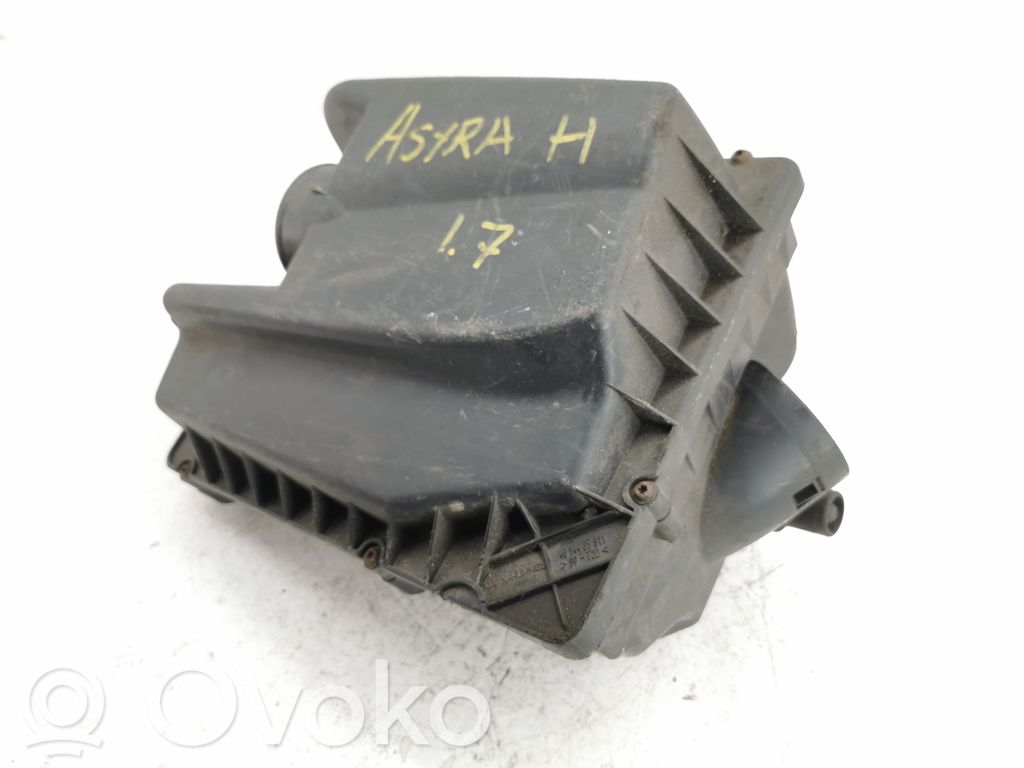 Opel Astra H Air filter box 
