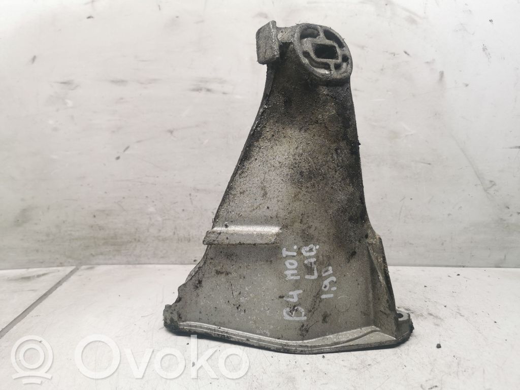 Audi 80 90 S2 B4 Engine mounting bracket 
