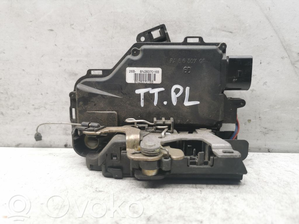 Audi TT Mk1 Front door lock 